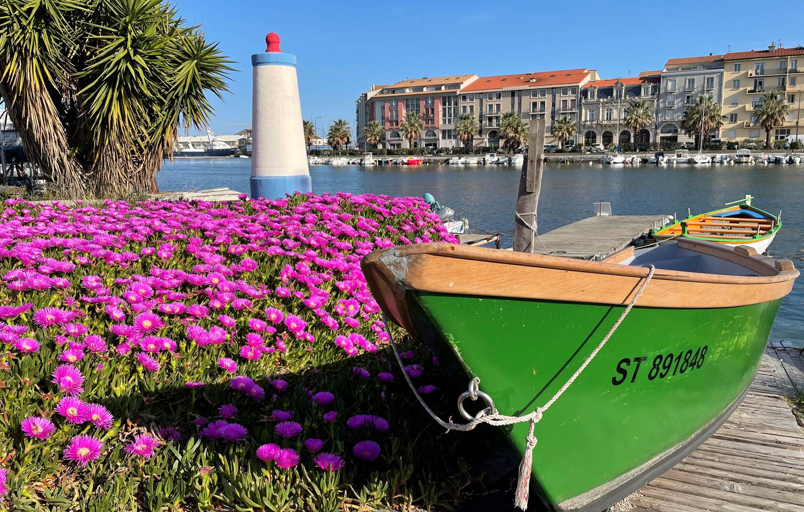 Vue du club cettarames Sète-carousel