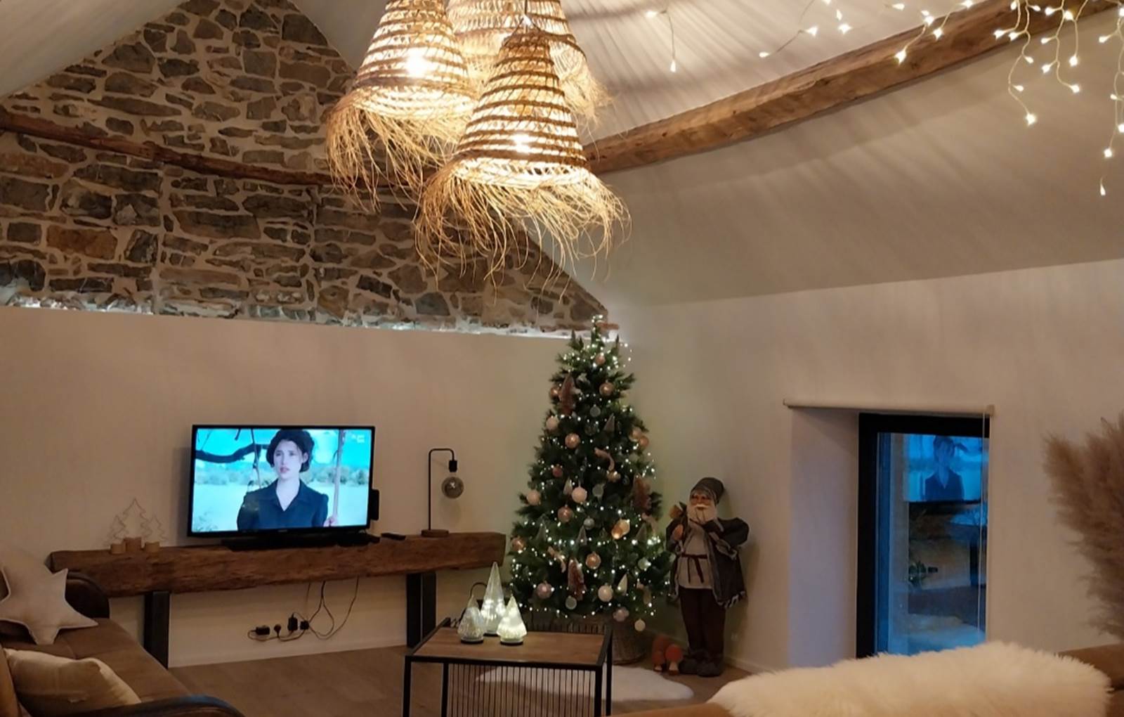 Screenshot_20250729_150401_Gallery-carousel