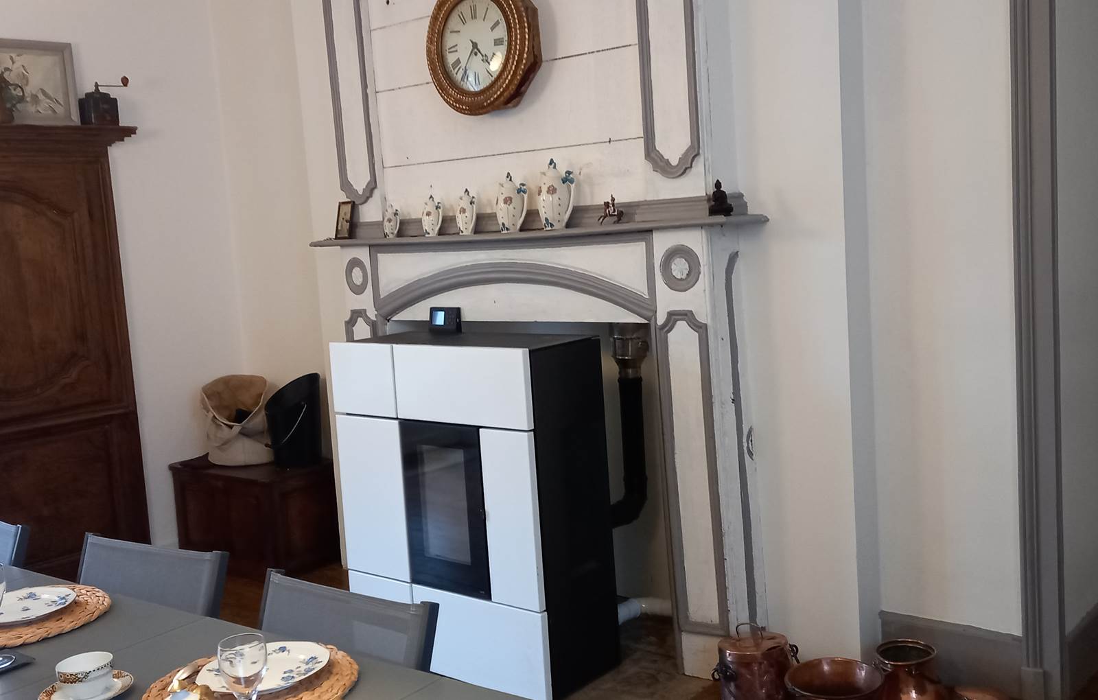 Salle à manger, chambre d'hôtes La Babinerie Saint Léonard de Noblat-carousel