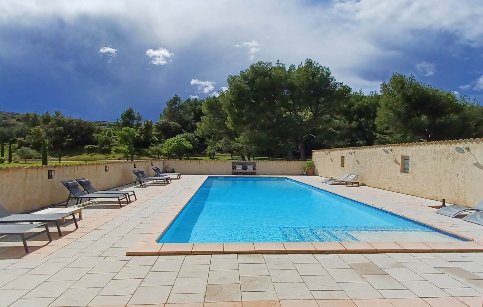 Piscine vue ouest-carousel