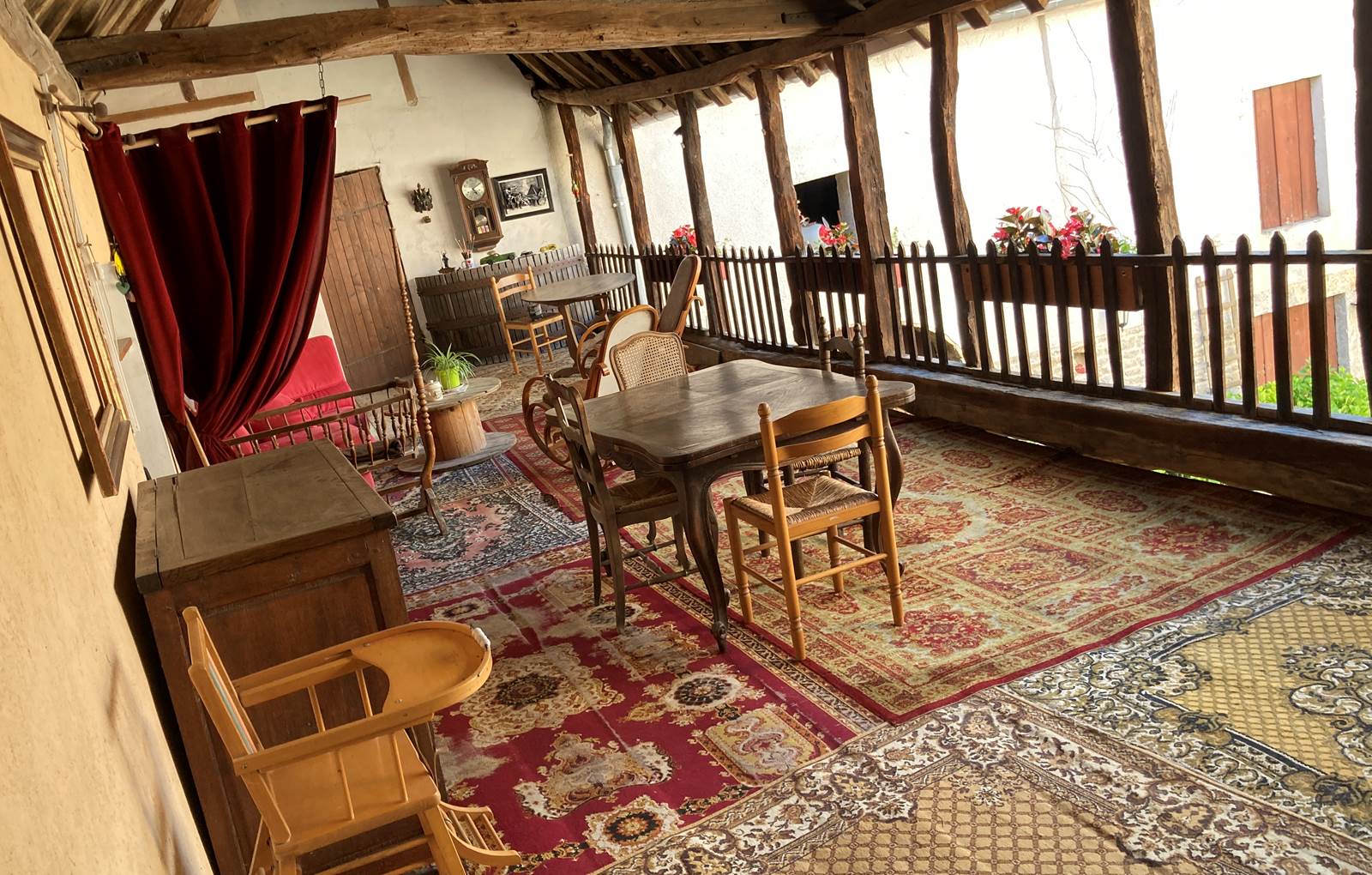 chercher l'avion - maison d'hôtes du 18ème à Nolay près de Beaune-carousel