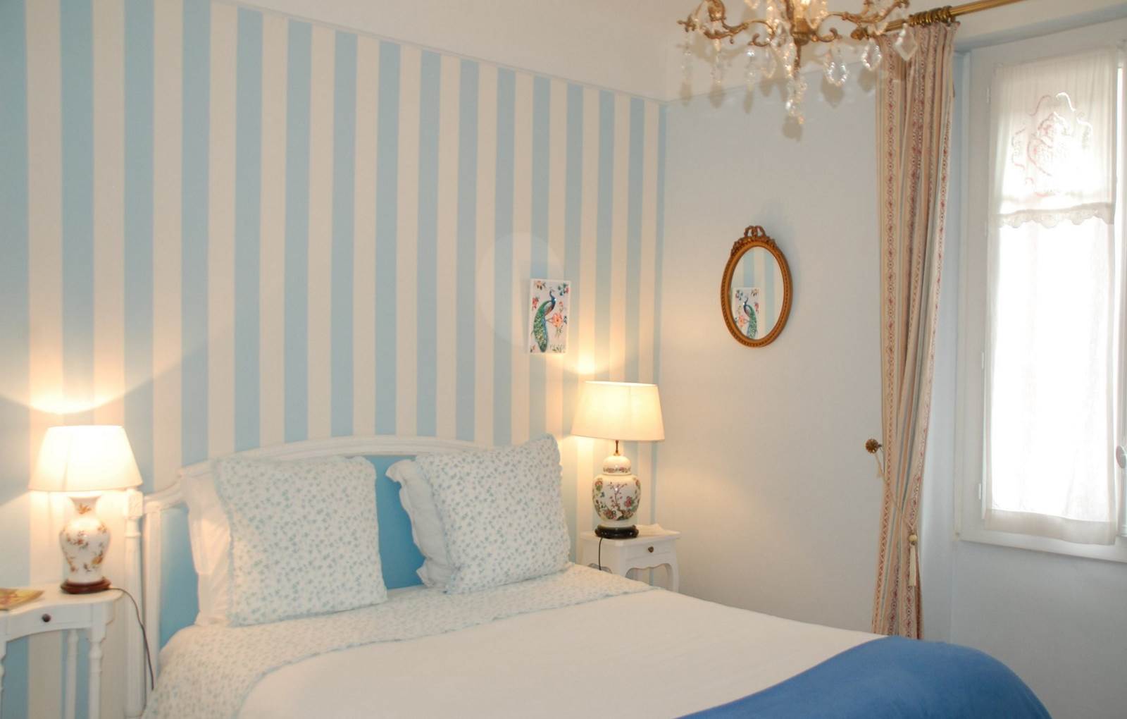 CHAMBRE DENYS-carousel