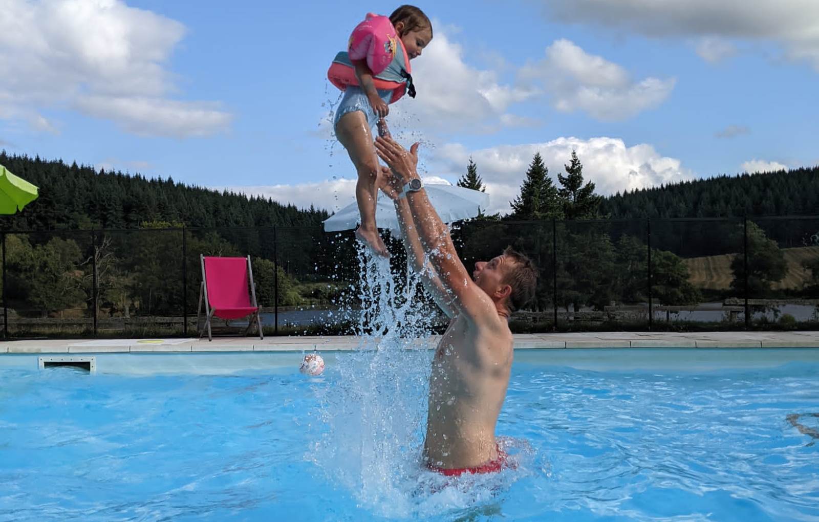 Piscine chauffée-carousel