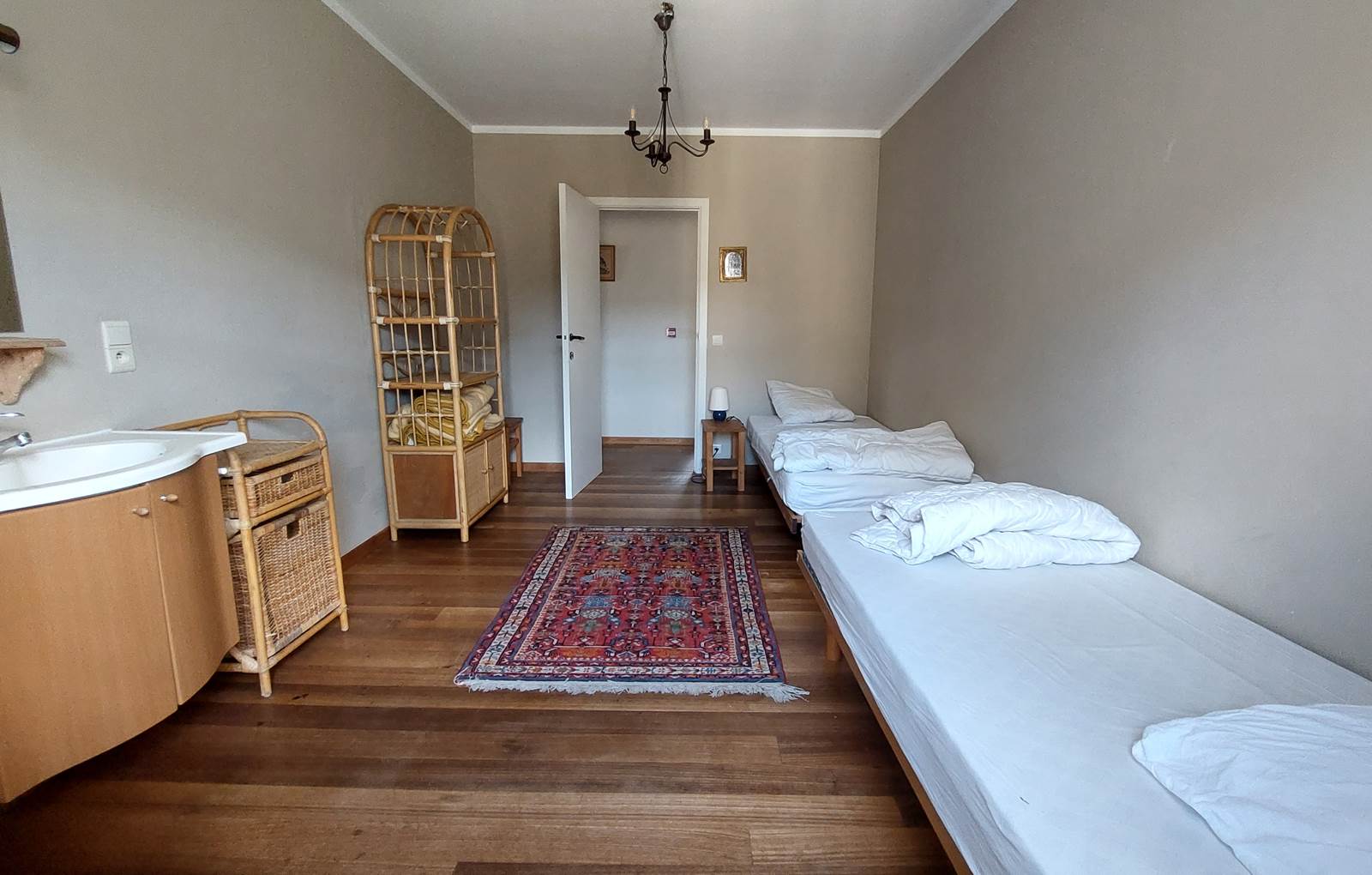 20230411_104654-carousel