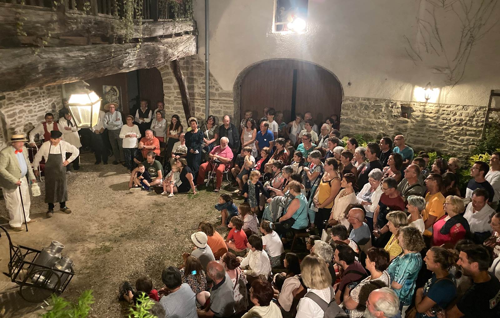 Nocturne the´a^trales Nolay, chez Jill Labranche - copie-carousel