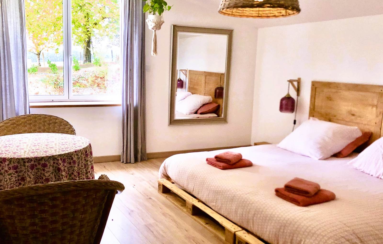 Chambre Rose-carousel