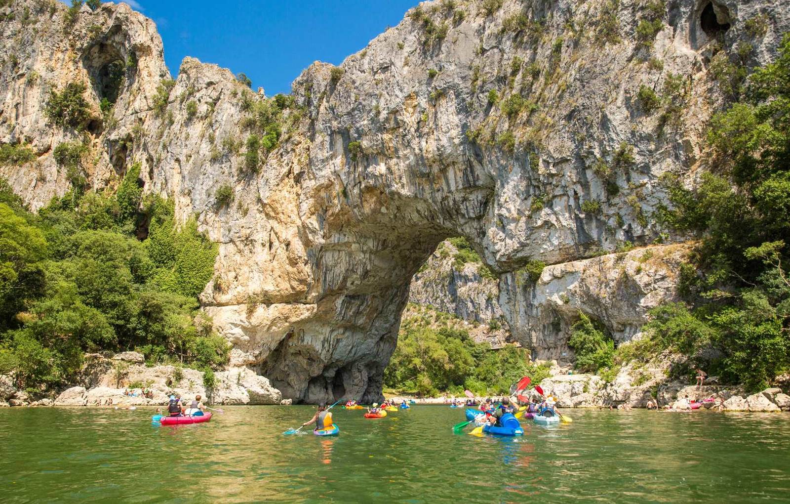 web_Canoe¨_Gorges_Arde`che©Marina Geray (5)-carousel