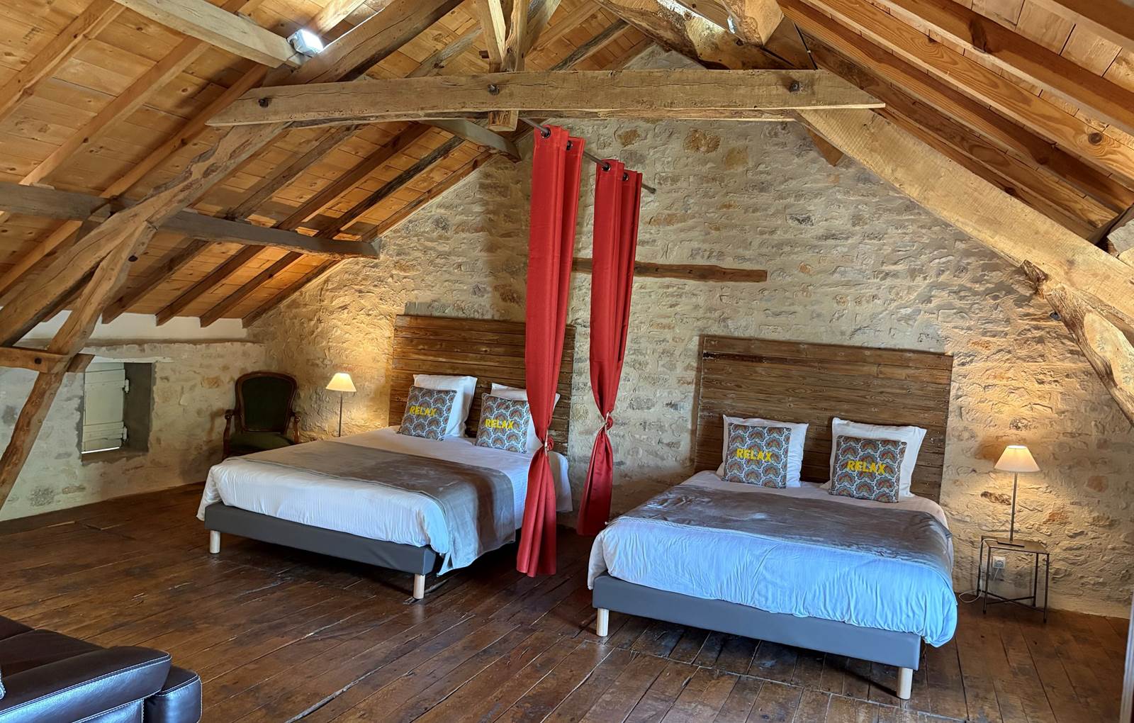 Chambre avec 2 lits 160cm grands espaces-carousel