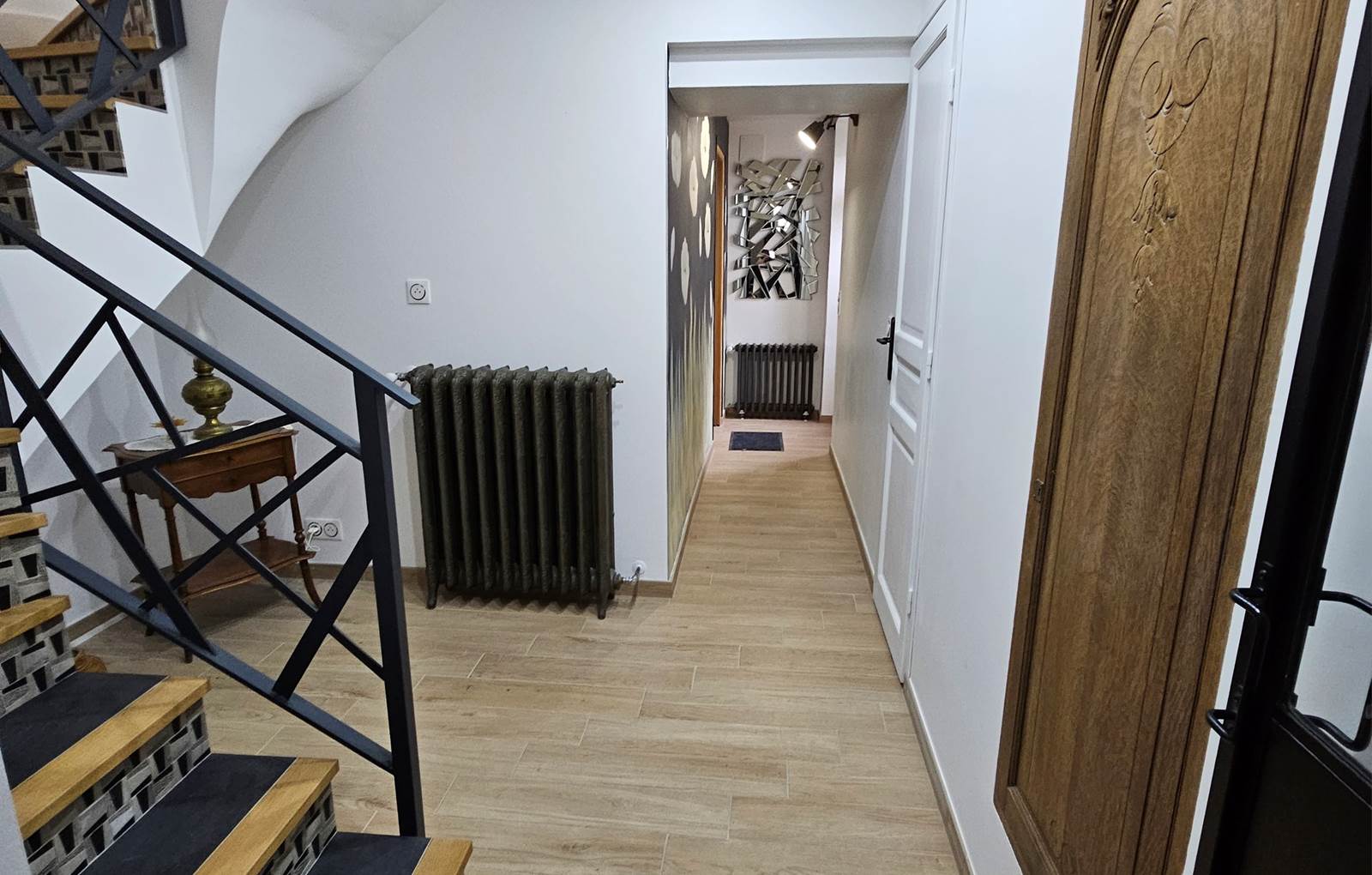 COULOIR ESCALIER RDC-carousel