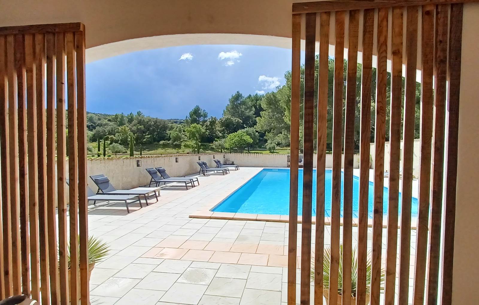 pool housse-carousel