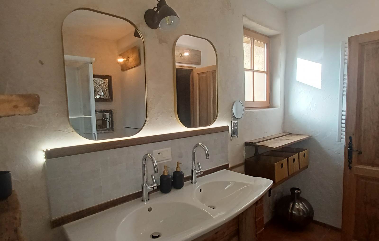 salle de bain gite Le Figuier-carousel