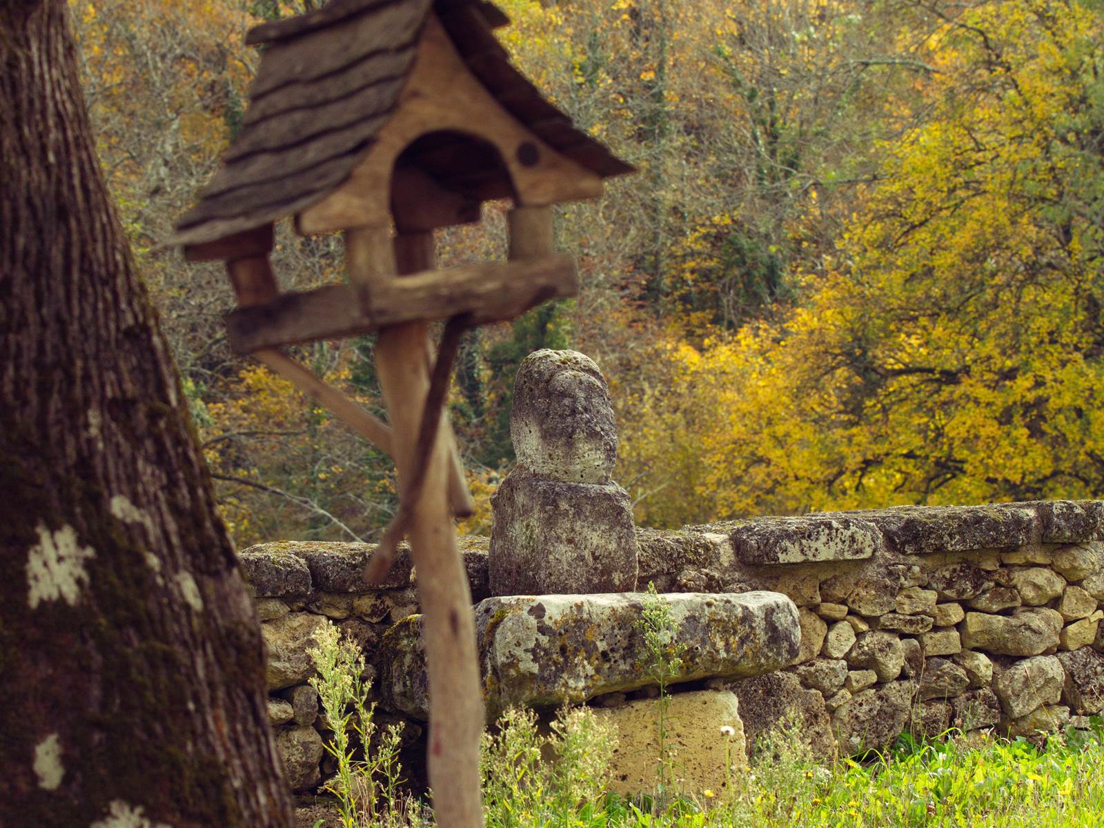 Façade de la Grande Maison Côté Cour: fenêtre de la cuisine.