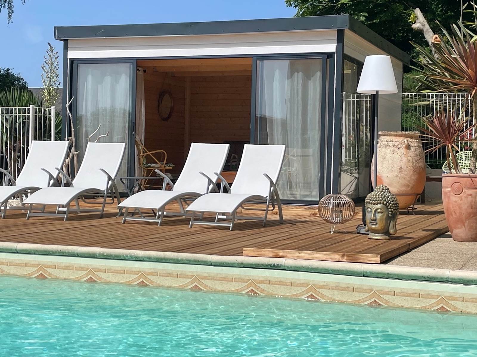 bungalow piscine-carousel