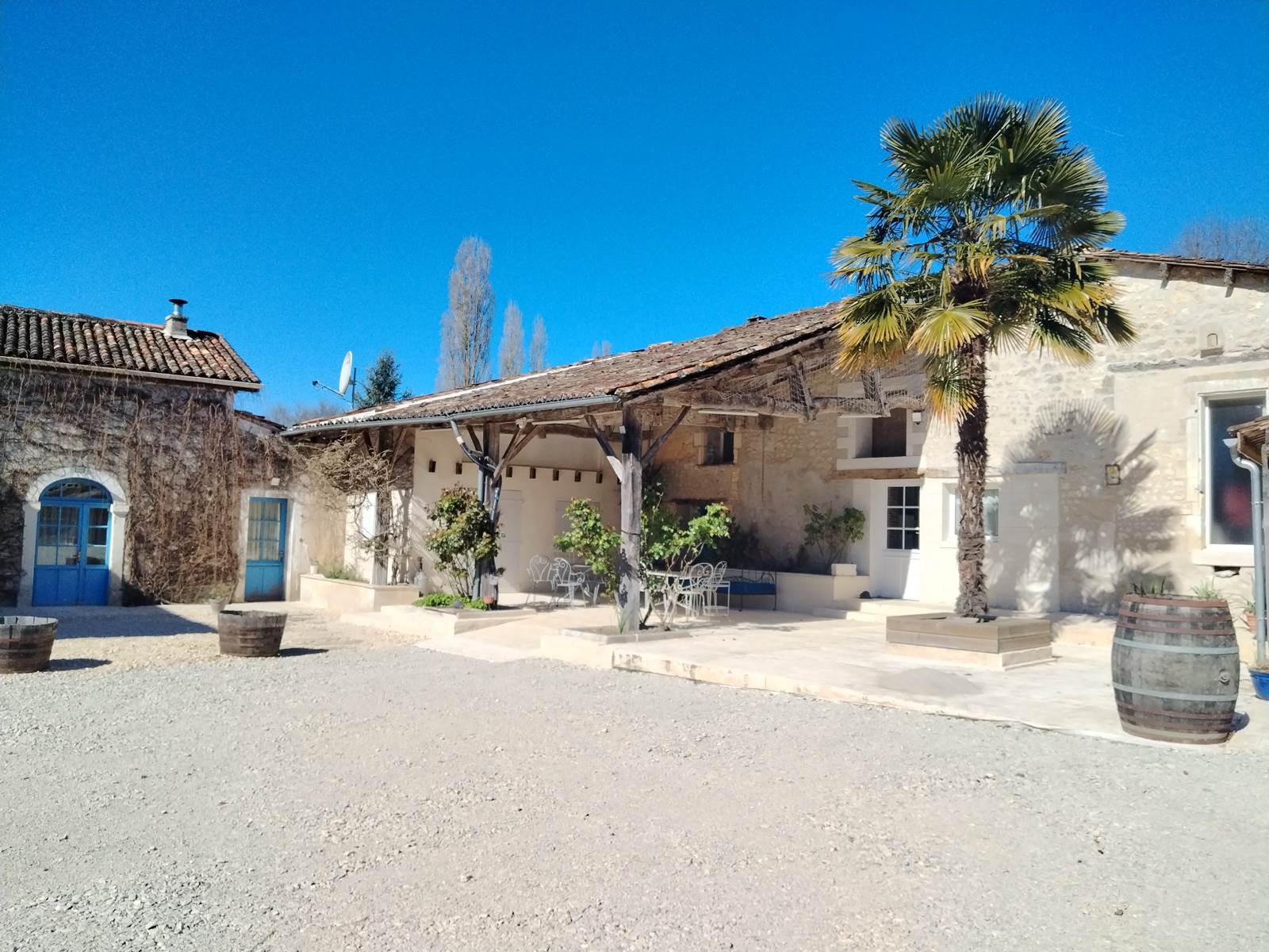 Le Clos Beldane-carousel