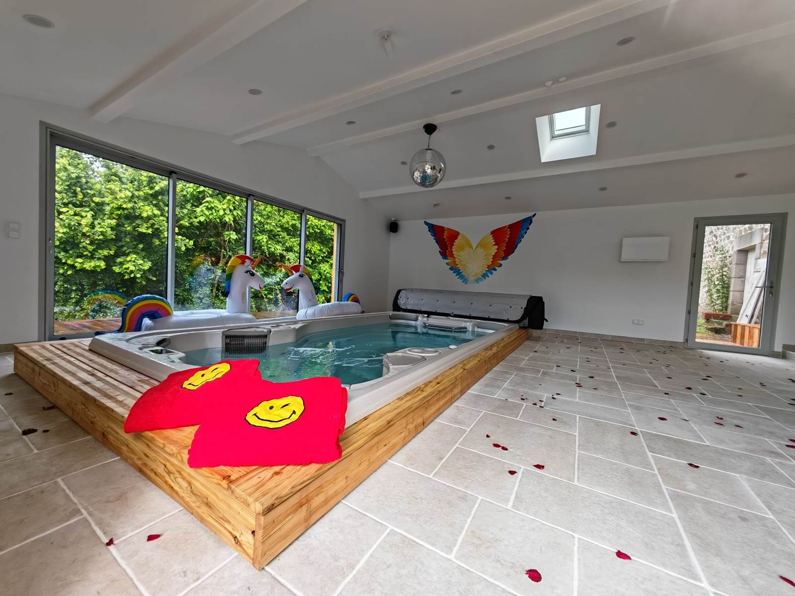 Les Spas Insolites, nouveauté 2024 le gîte insolite avec SPA