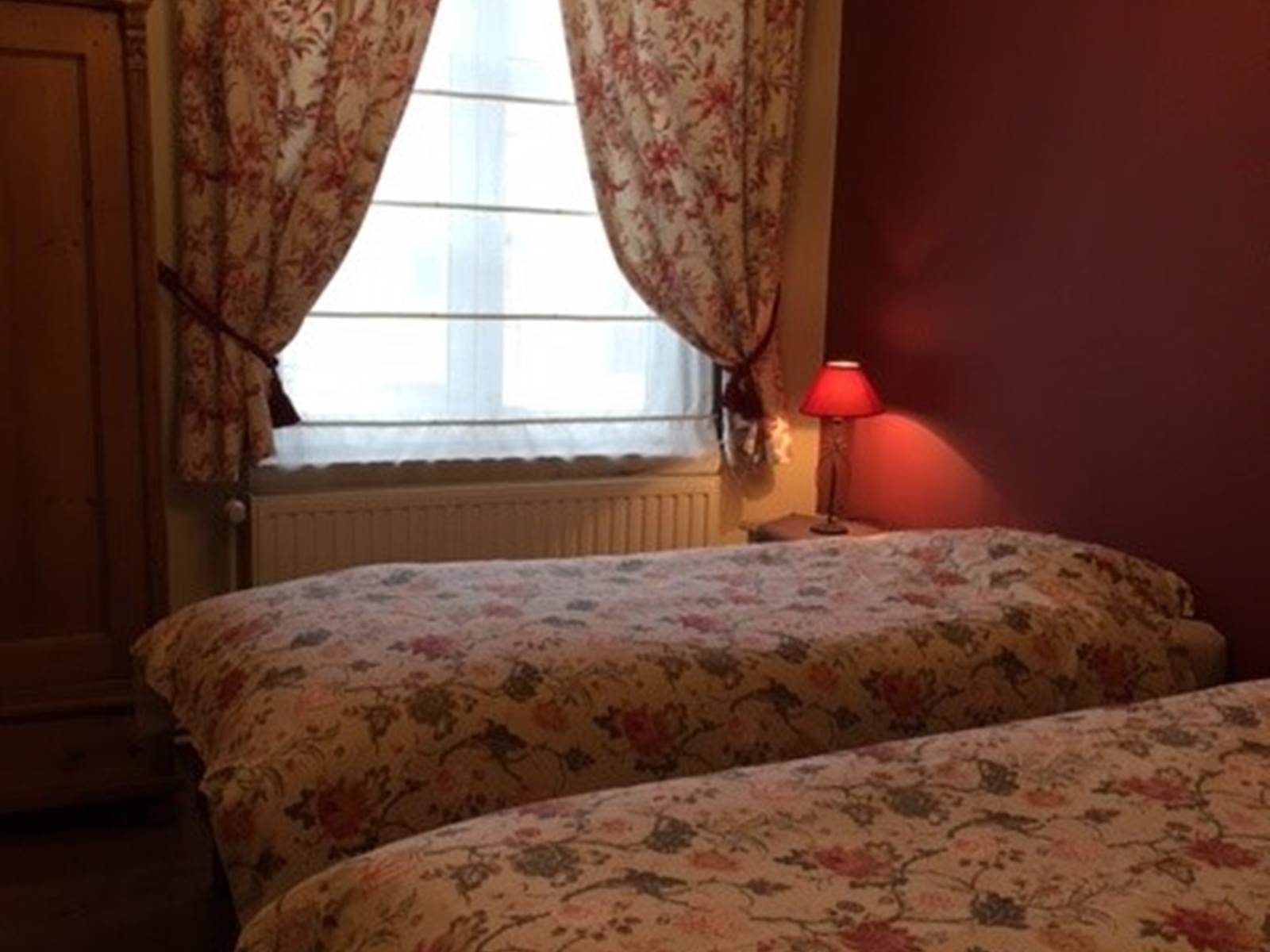 CHAMBRE ROUGE