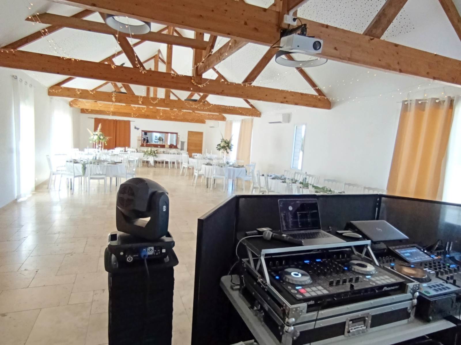 prestataires-gestion-libre-hameau-des-deux-ailes