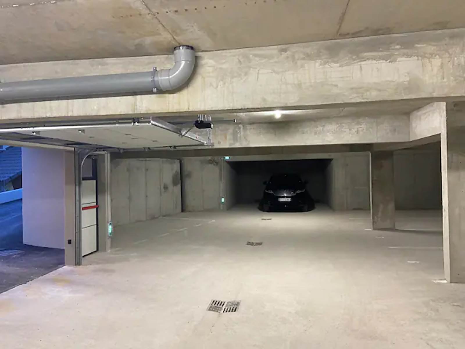 29-Le duplex vue Lac et montagnes-GARAGE SOUTERRAIN