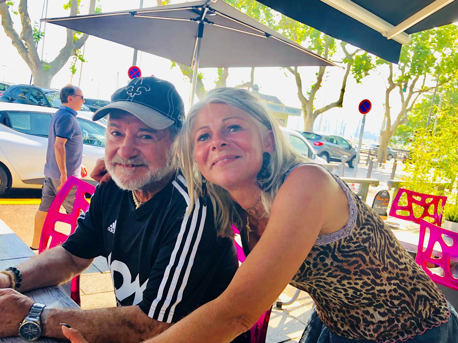 Notre décoratrice avec un estaquéen qui sont des gens formidables