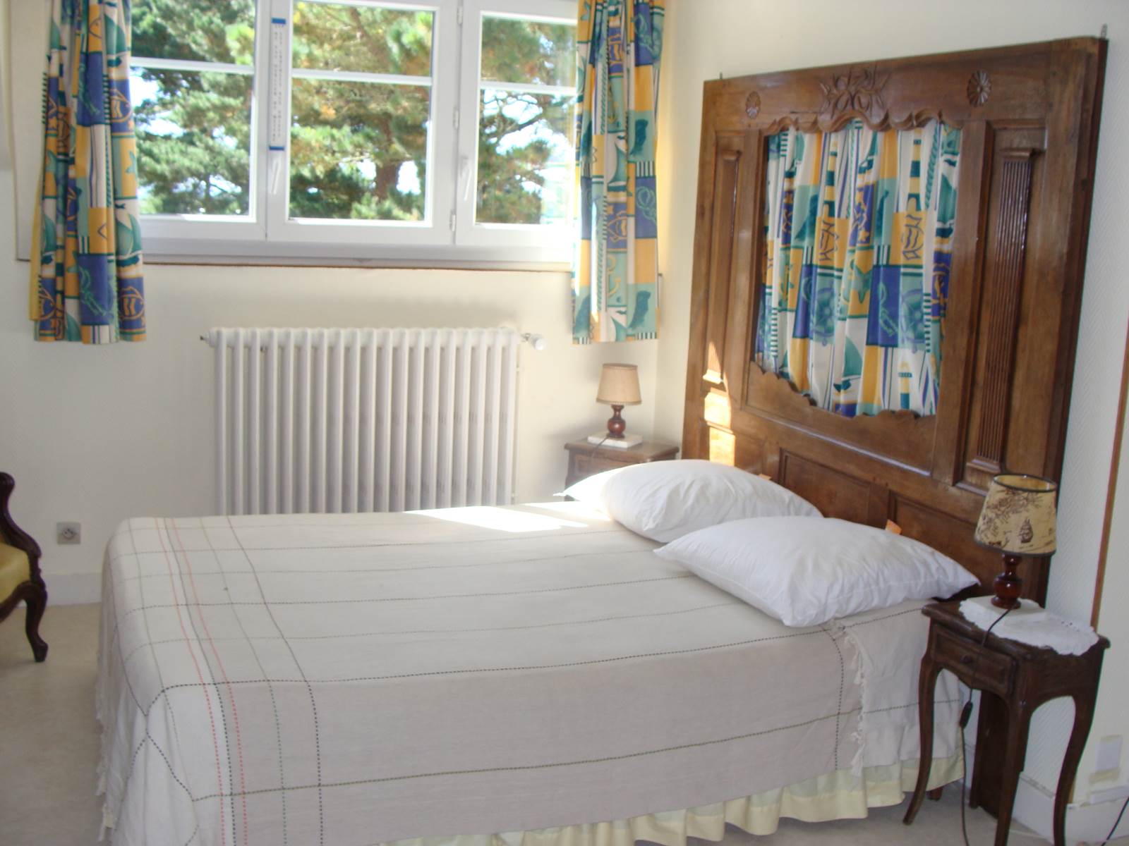 2 chambres avec 1 grand lit et 1 petit lit (vue mer)