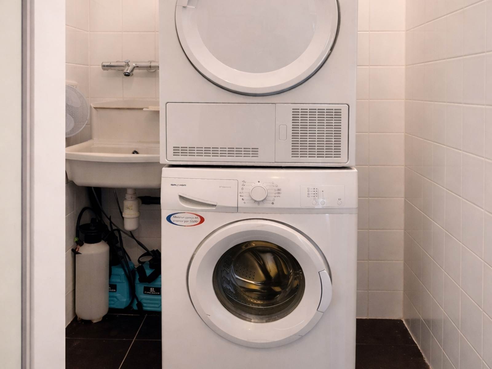 Machine à laver et sèche linge