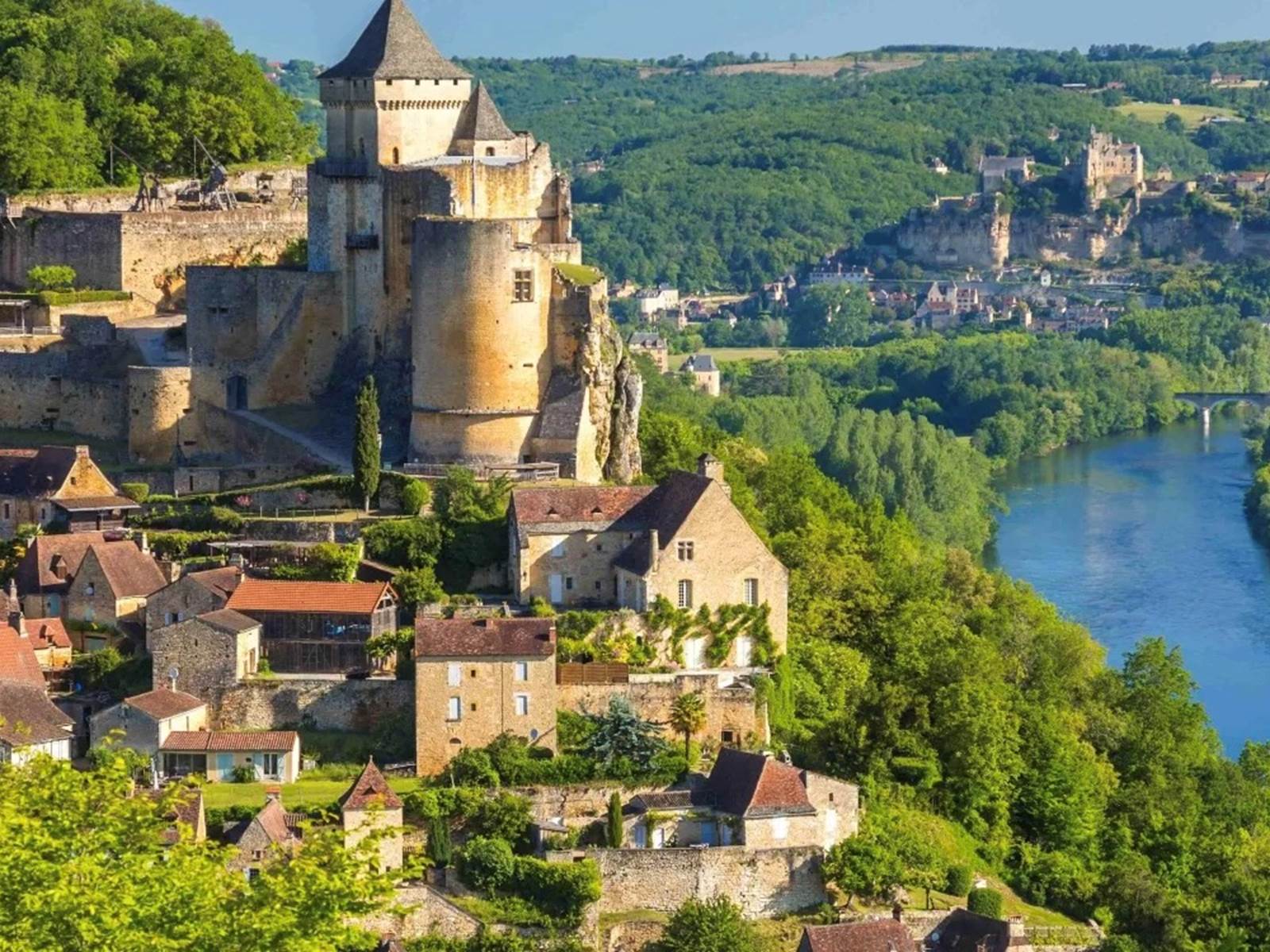 Dordogne circuit des 5 châteaux-carousel