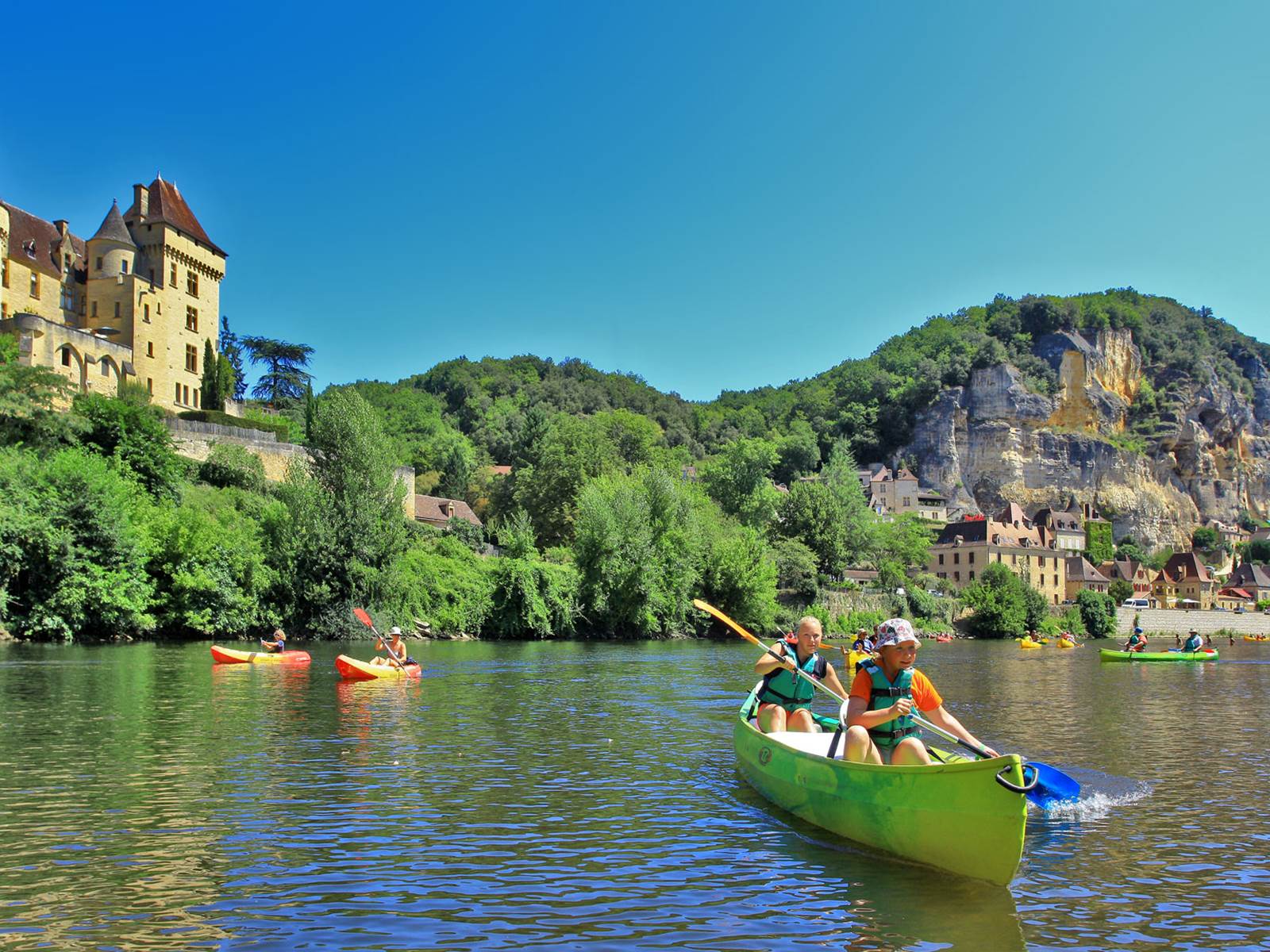 slider-canoe-dordogne-1