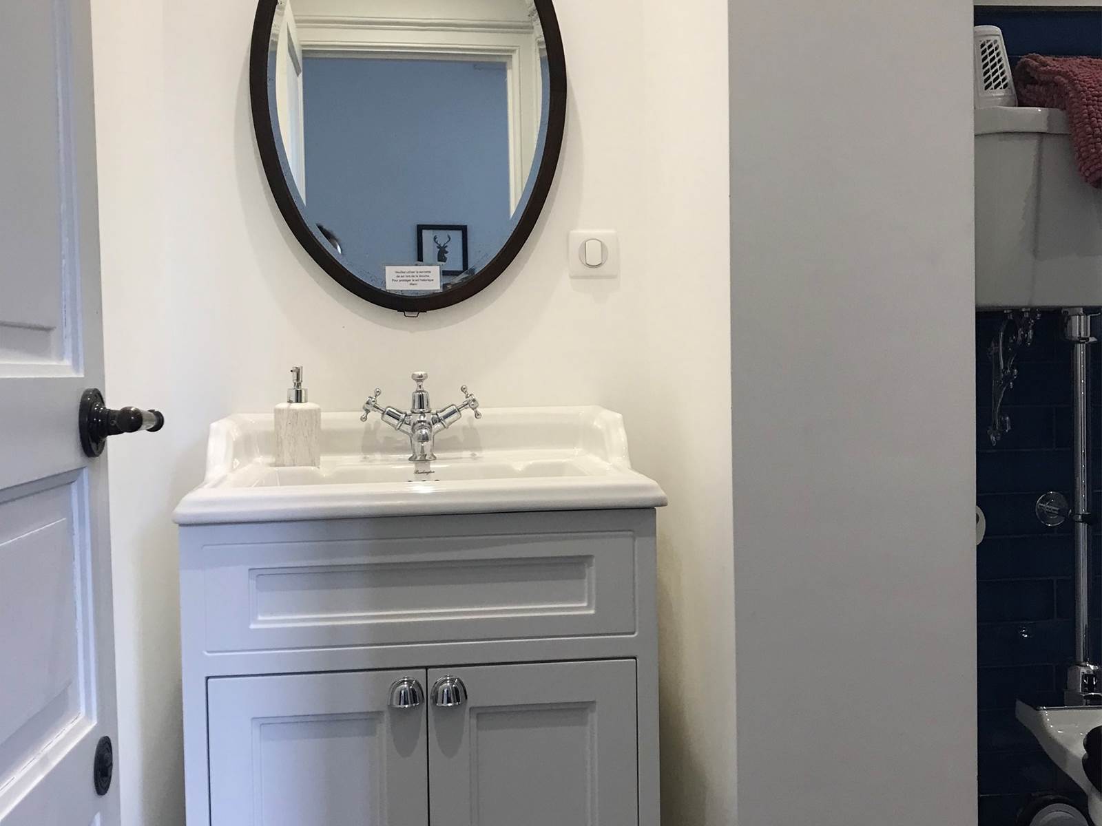 Salle de douche WC Chambre double Vue Jardin/terrasse