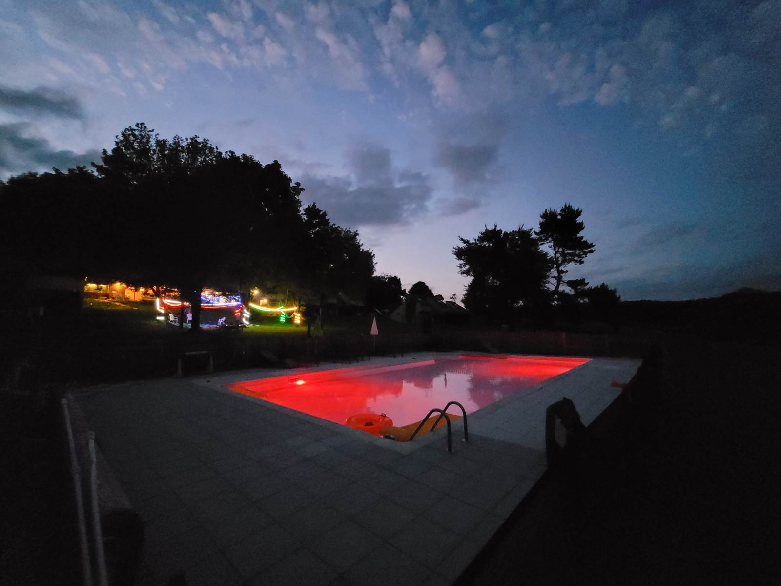 A la tombée de la nuit-carousel