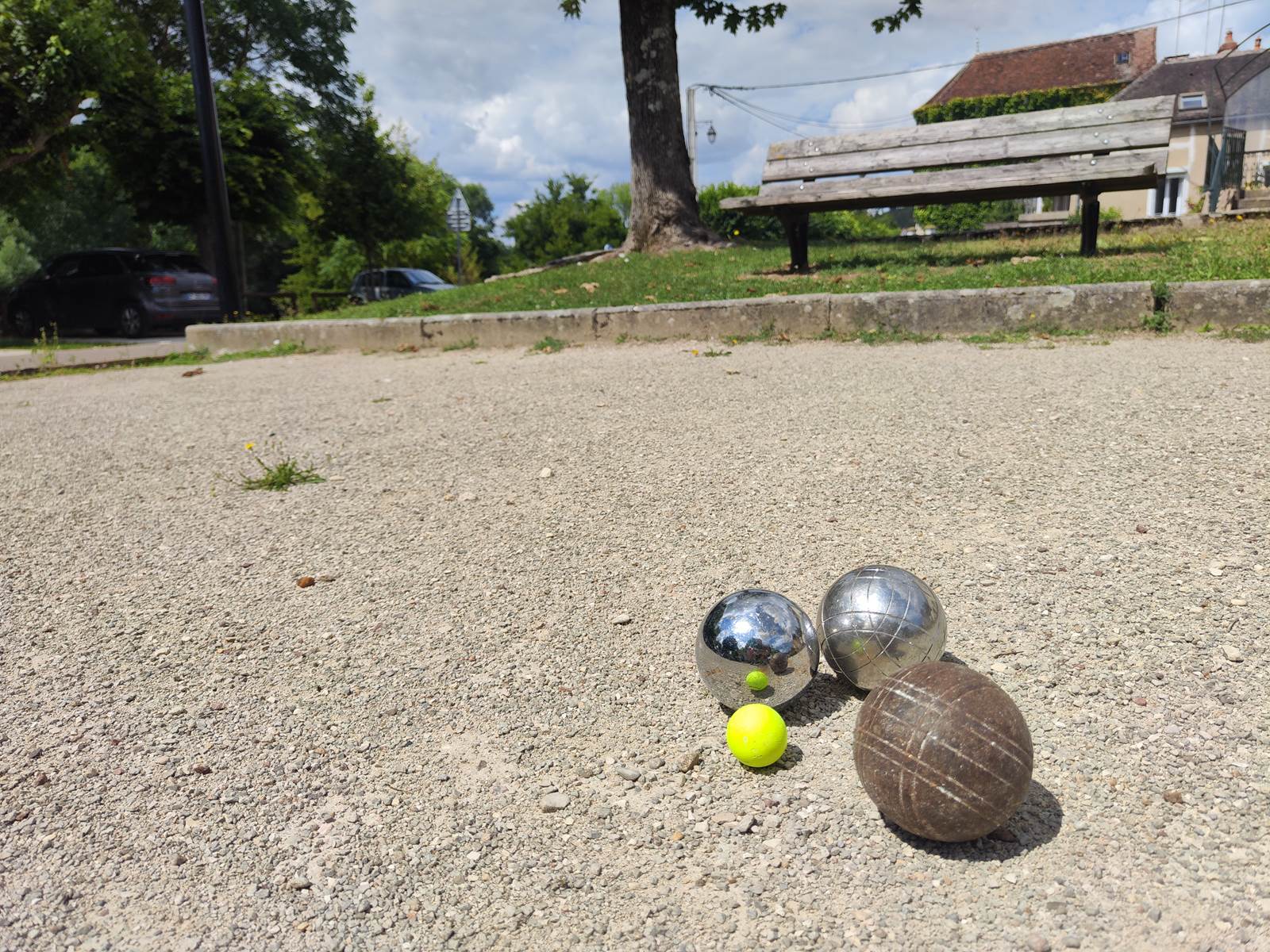pétanque-famille-loisir-détente