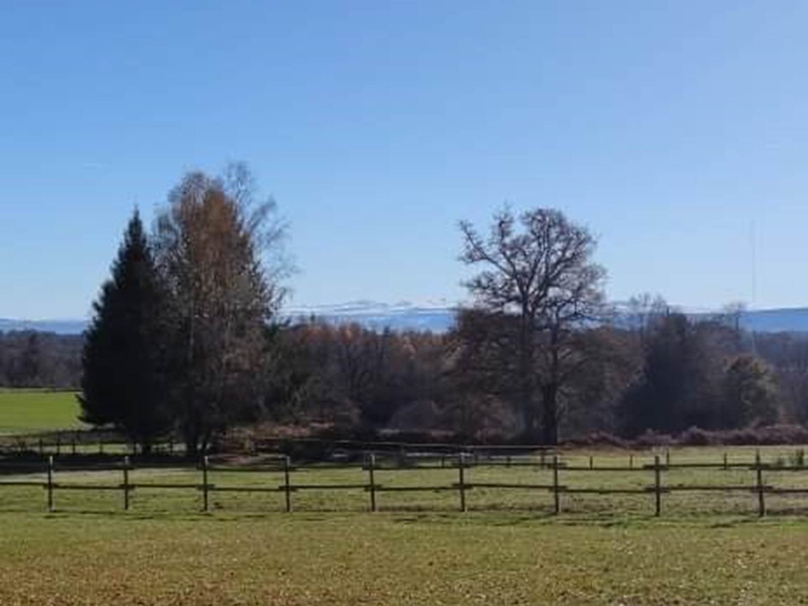 chambreshotes- parc-vue-monts-du-cantal-hautecorrèze