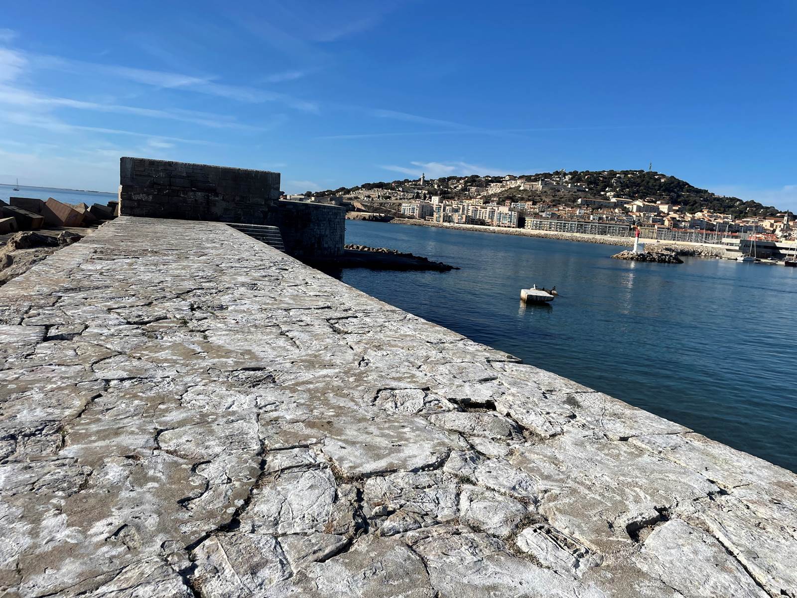 Vue du brise lames à Sète-carousel