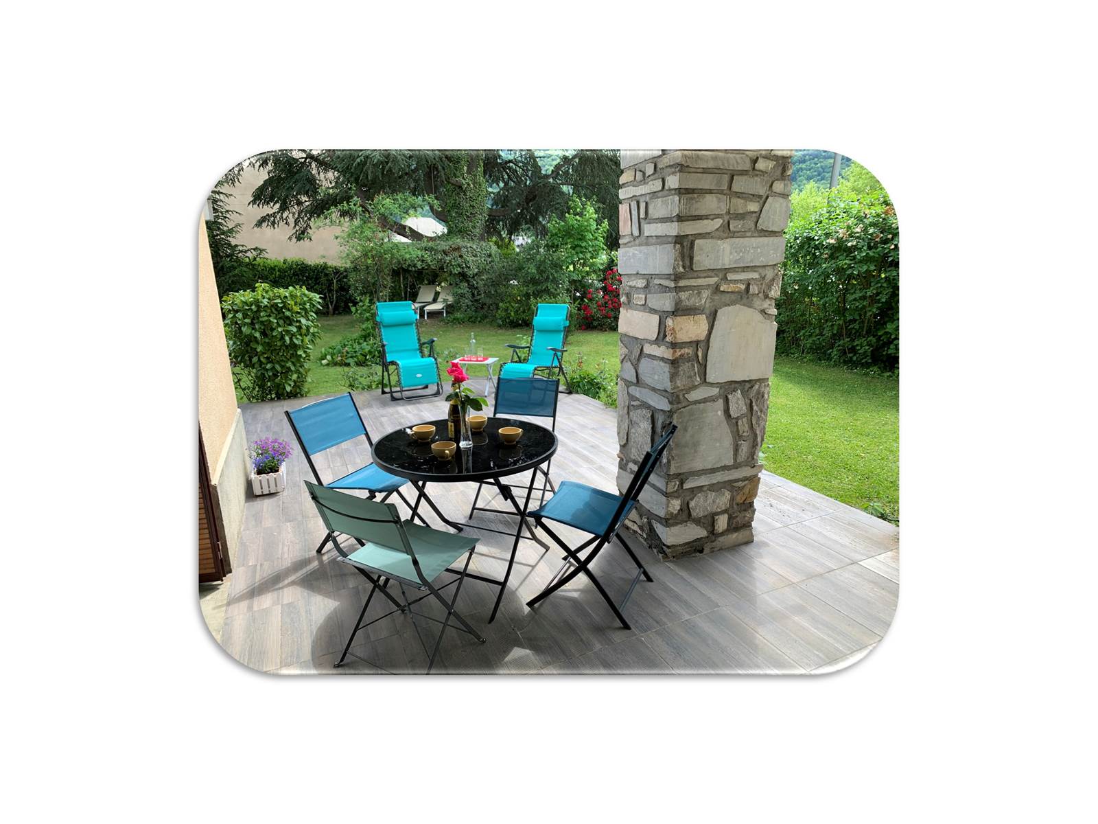 Terrasse table2 fond blanc