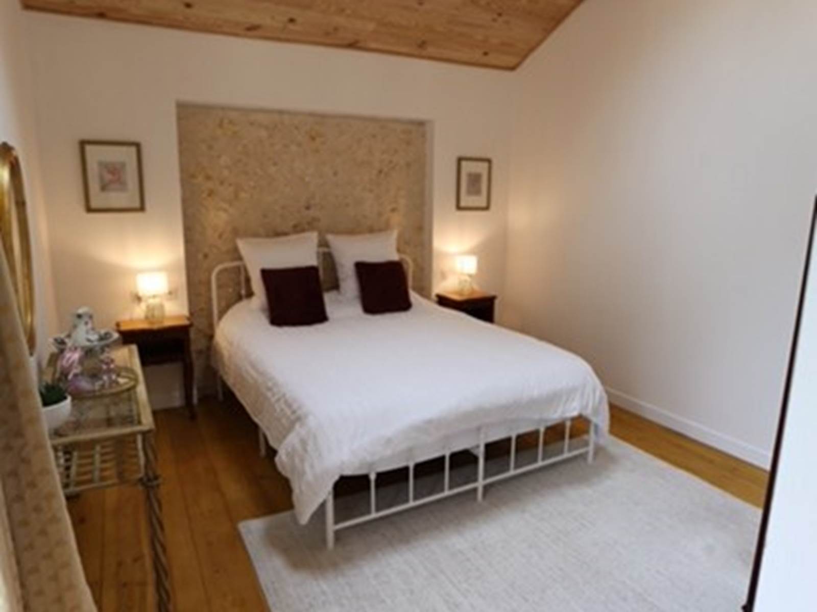 The Lodge Gite - Bedroom
