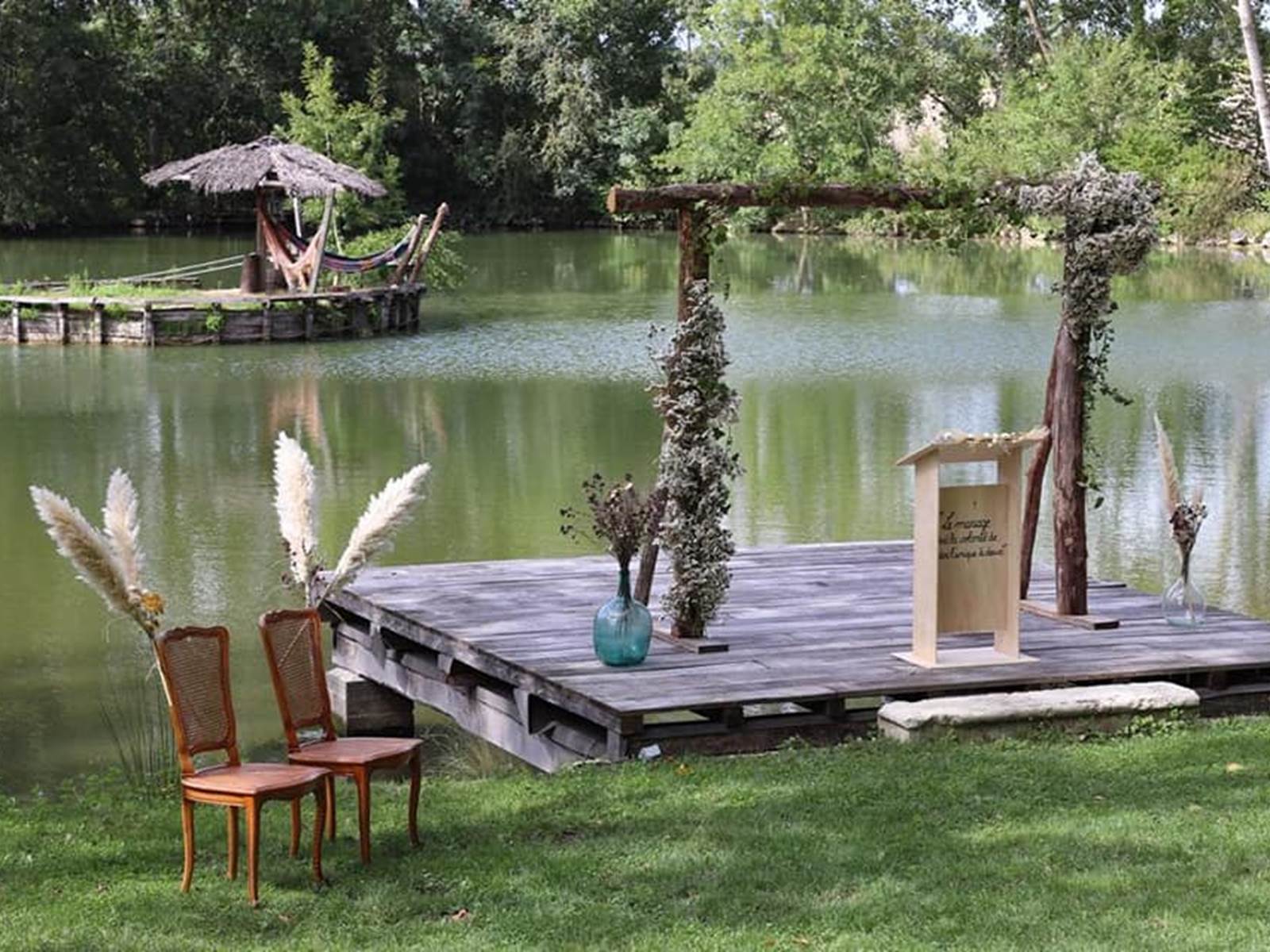 Spot cérémonie 2-carousel