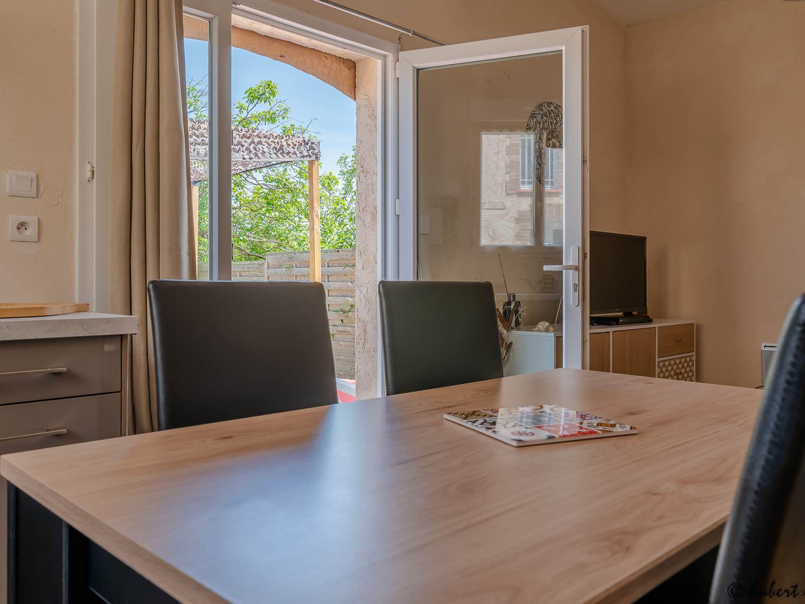 vue vers exterieur gite alexia