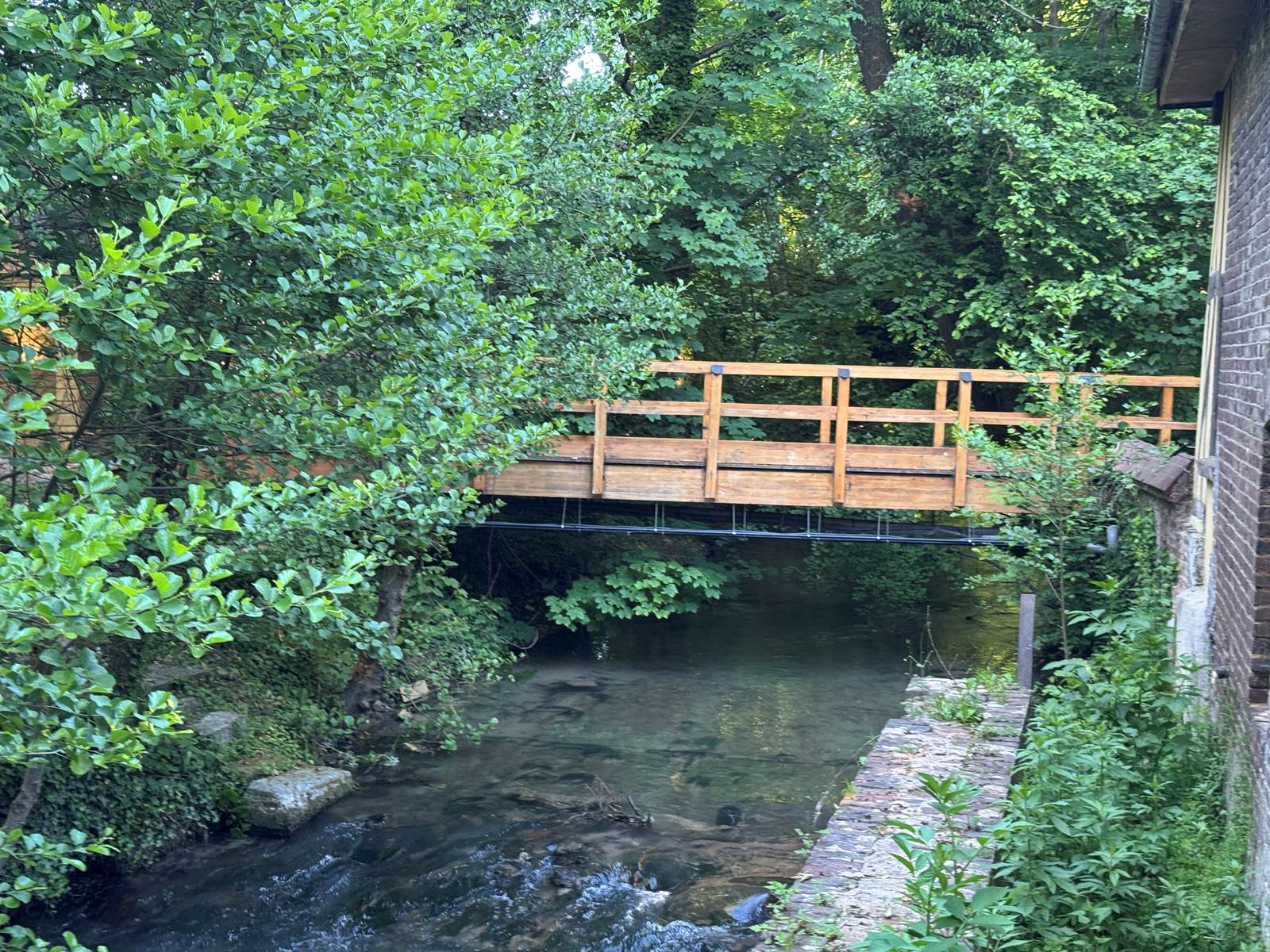 pont île merveilleuse