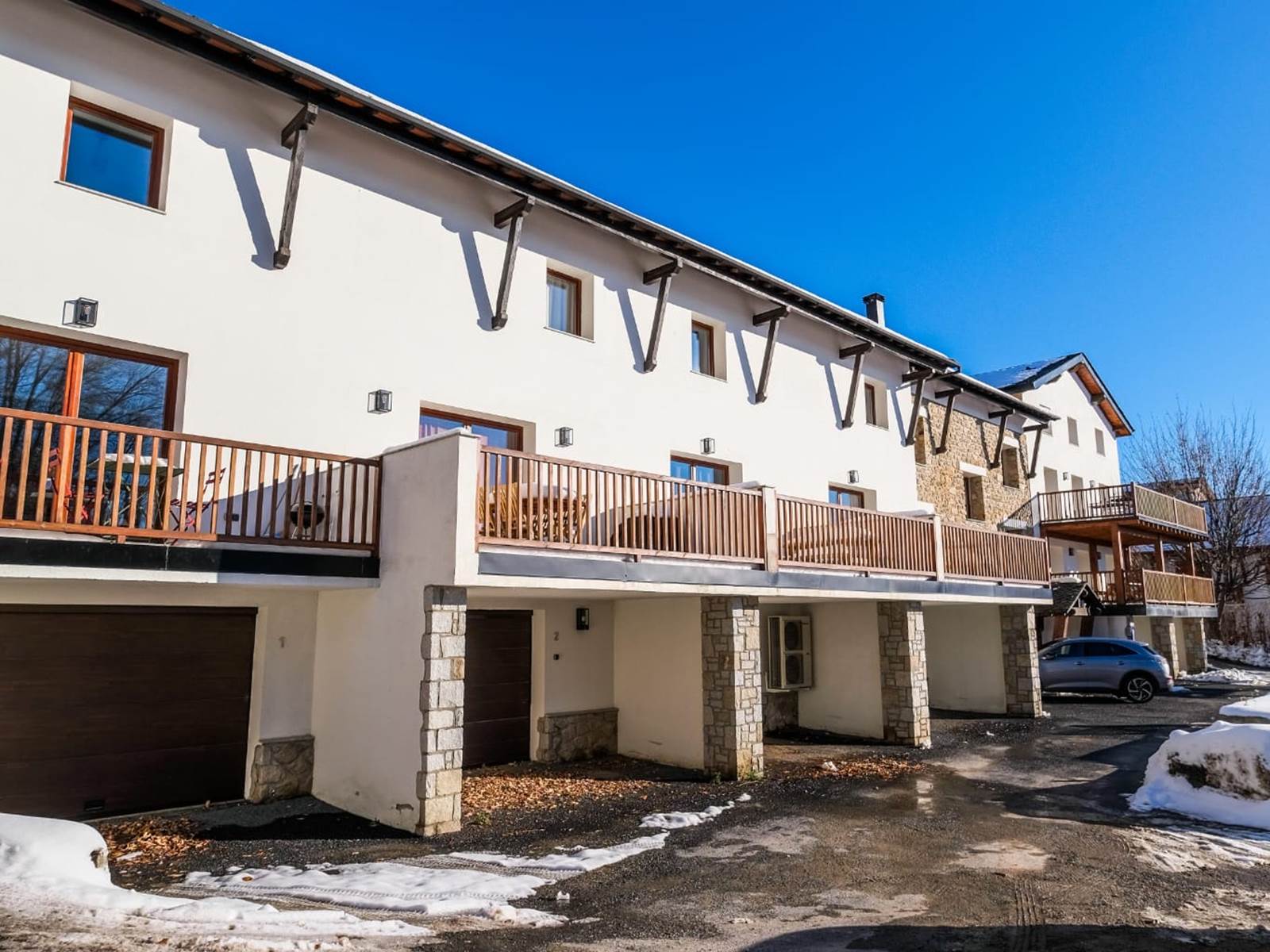 85f2ce0b-7d0f-49d5-a123-0bb529786690