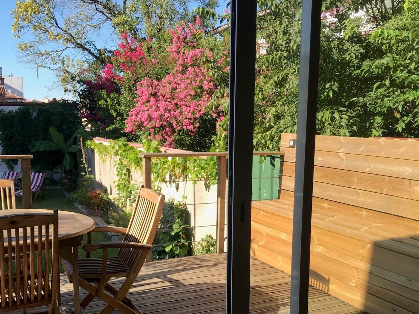 LA TERRASSE-carousel