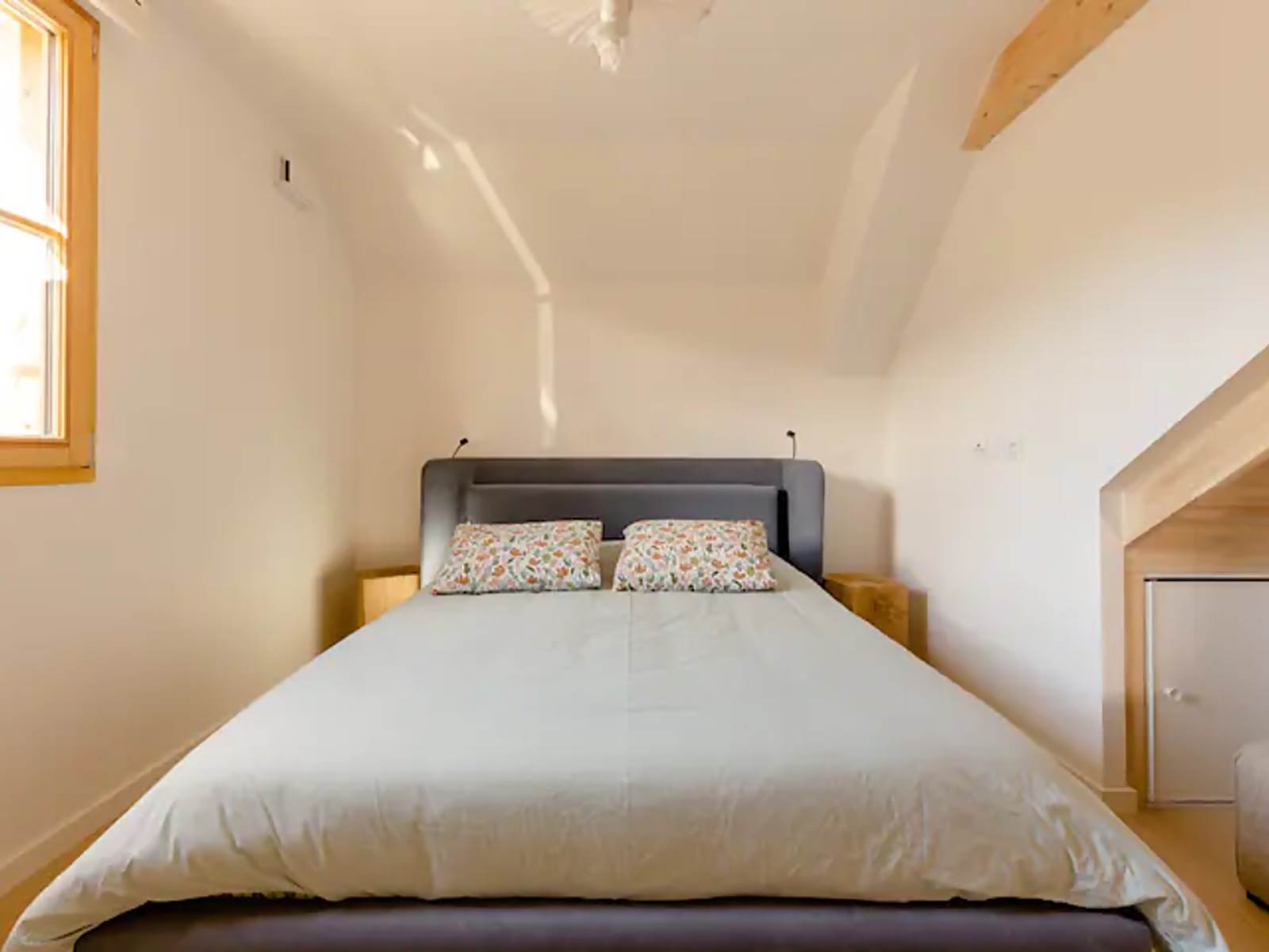 15-Le duplex vue Lac et montagnes-CHAMBRE PARENTALE 3