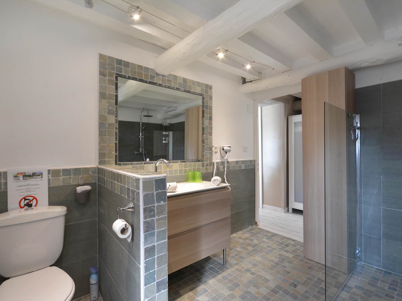 salle de bain du gite
