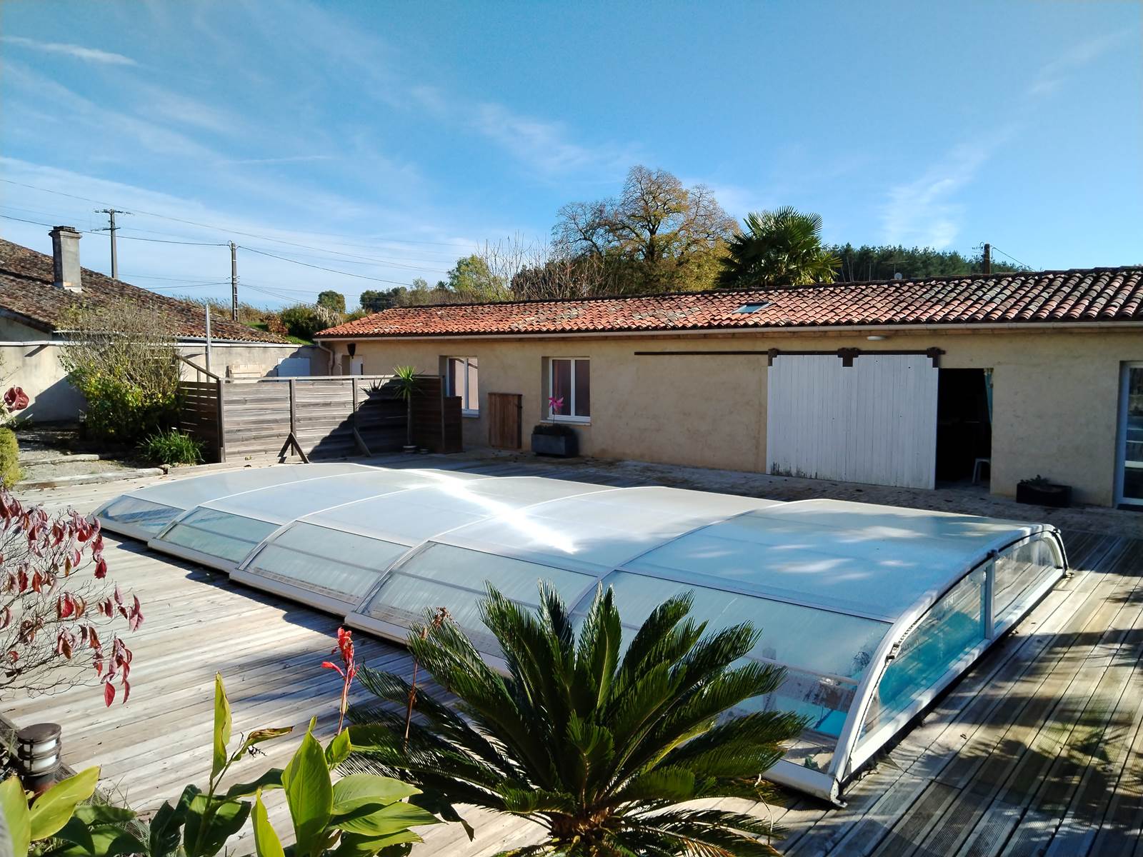 Piscine couverte-carousel