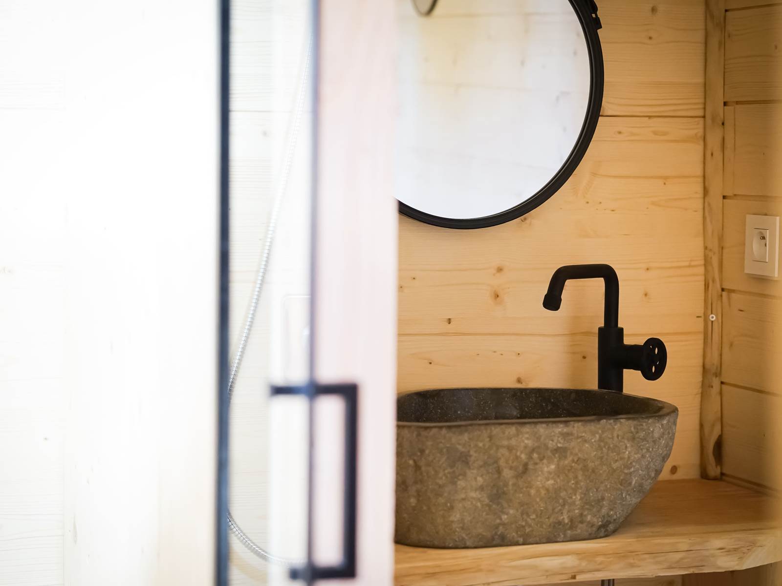 Pour la toilette...