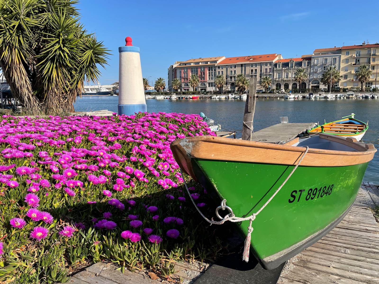 Vue du club cettarames Sète-carousel