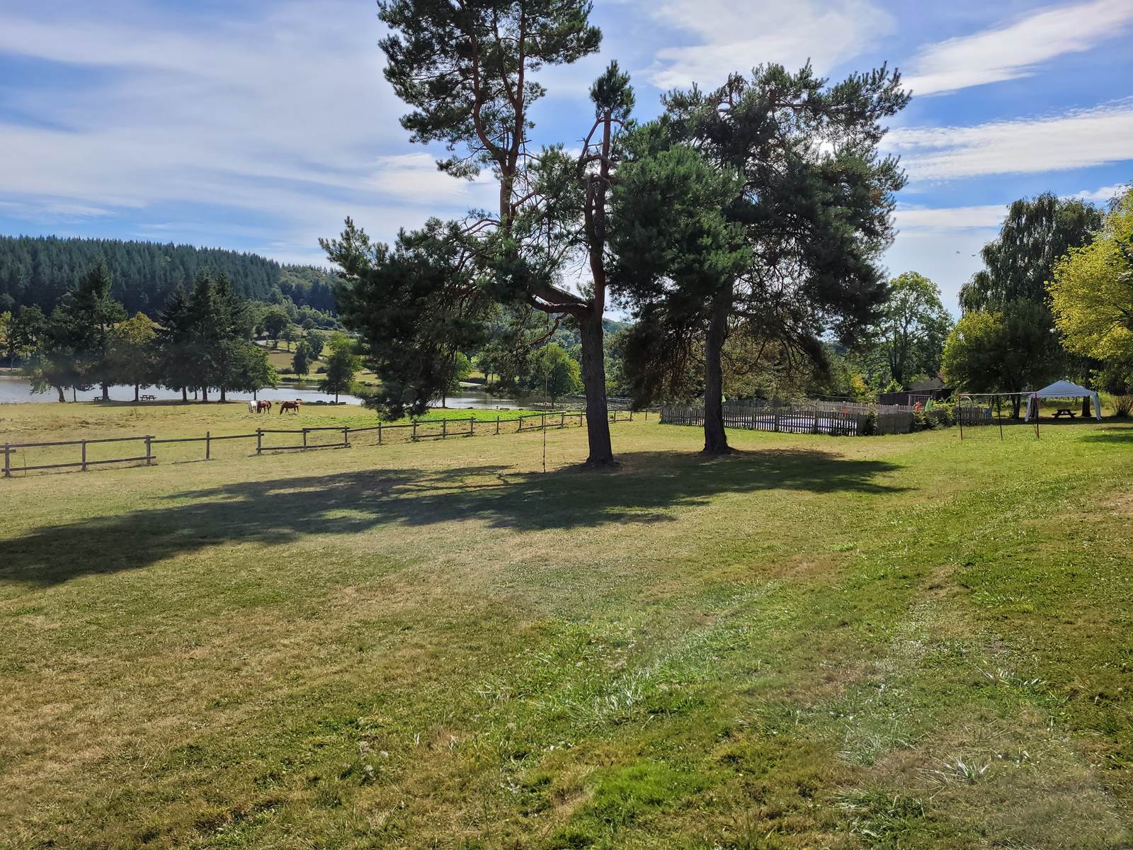 Village de Gites-carousel