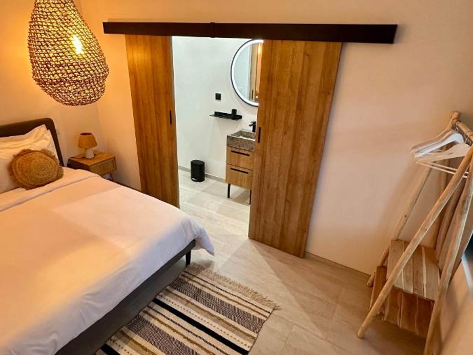 aigues-morte-chambres-vacances
