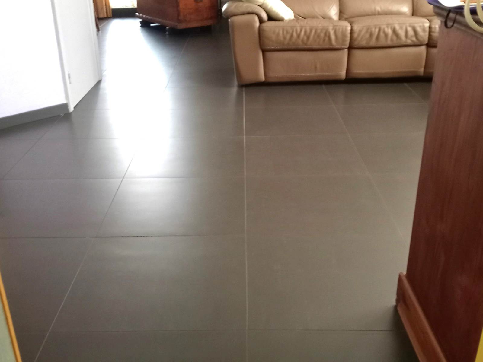 Passage sans problème entre le hall et le séjour