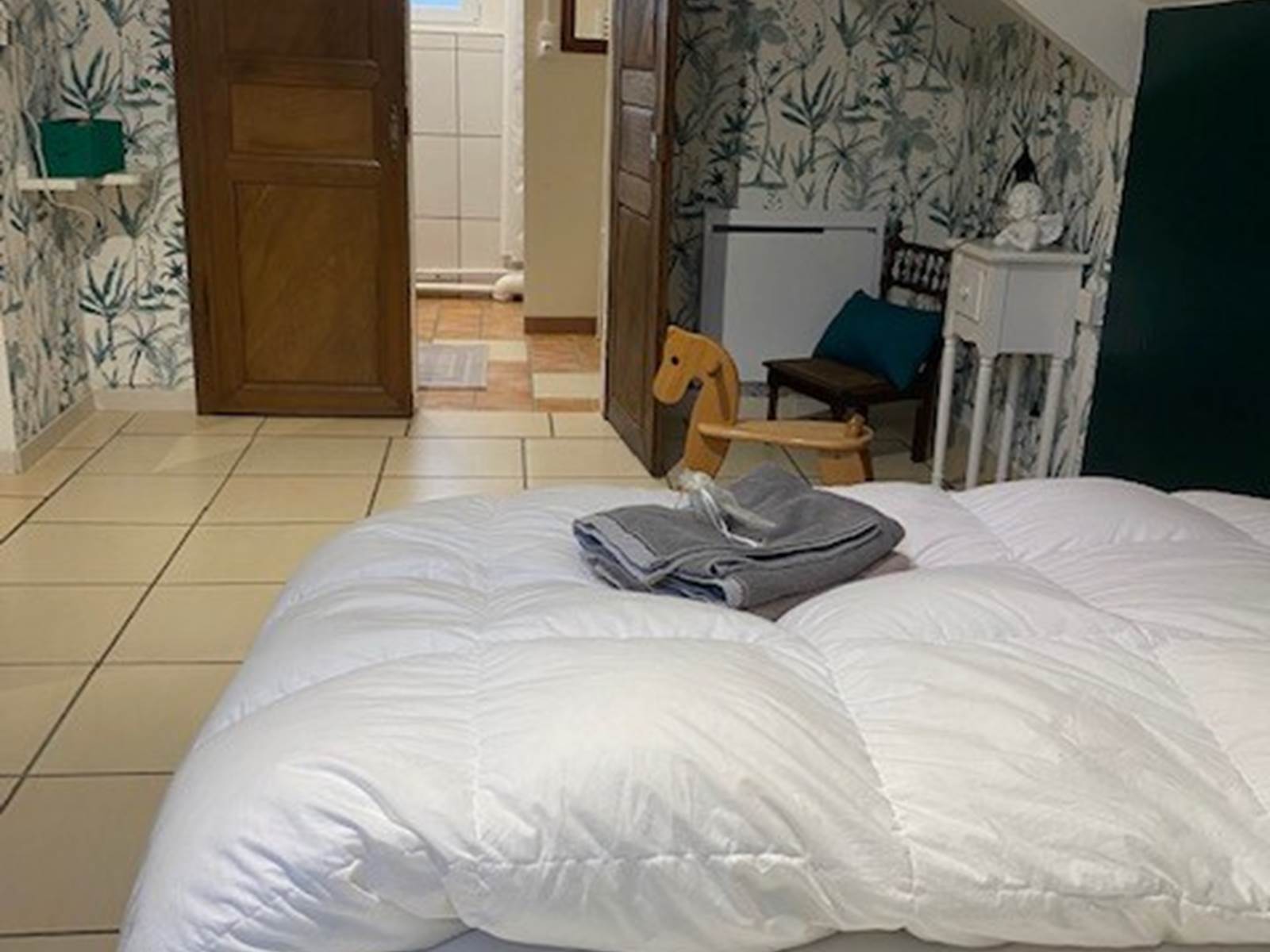 salle_de_bain_privative_gite_chaumiere_sarthe