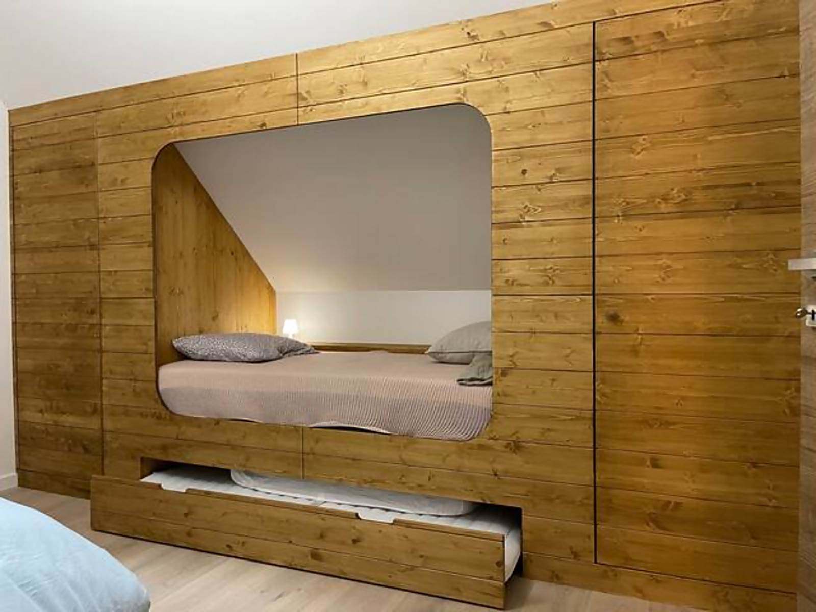 26-Le duplex vue Lac et montagnes-LIT CABANE CHAMBRE ETAGE