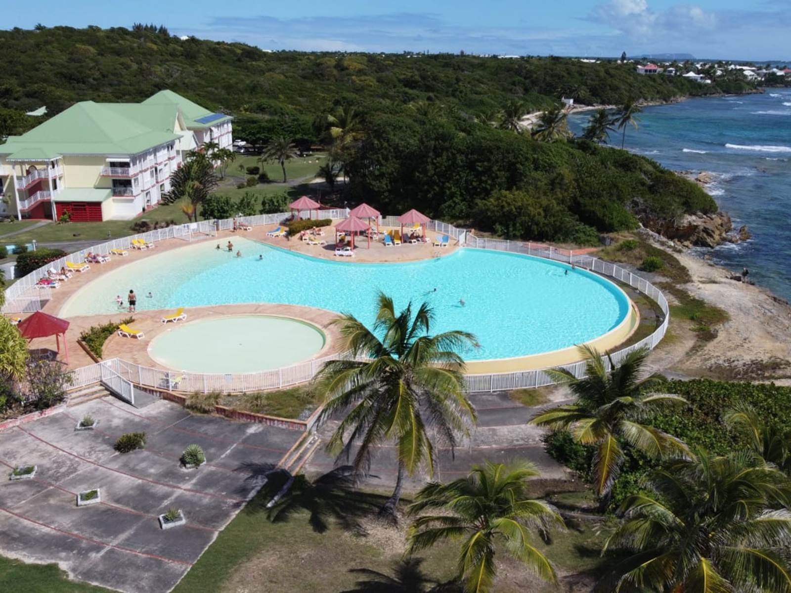 Piscine de la résidence